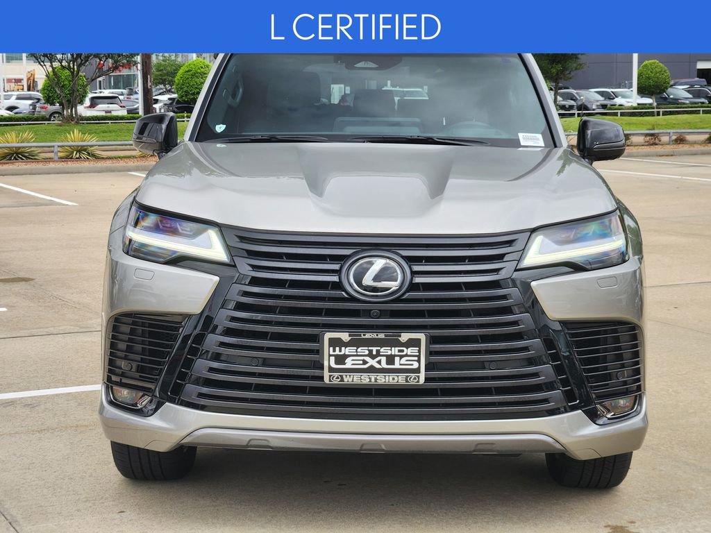 Used 2025 Lexus LX 600 4WD w/ Luxury Package image 2