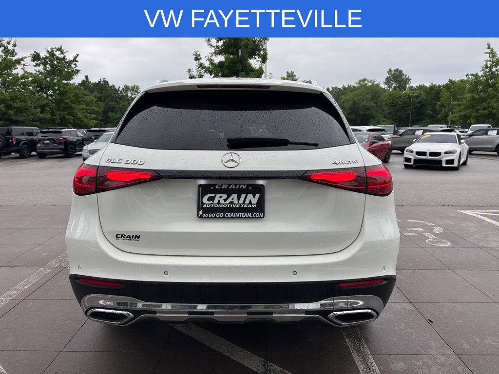 Used 2025 Mercedes-Benz GLC 300 4MATIC image 6