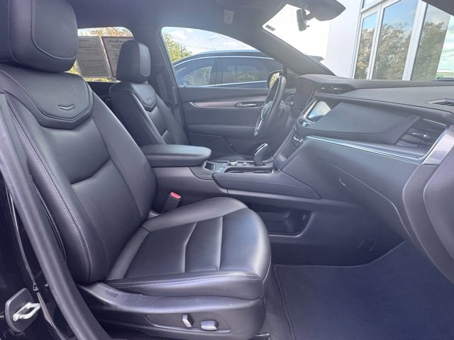 Used 2023 Cadillac XT5 Luxury image 12