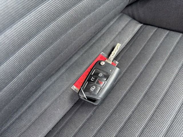 Used 2024 Volkswagen Jetta S FWD image 4
