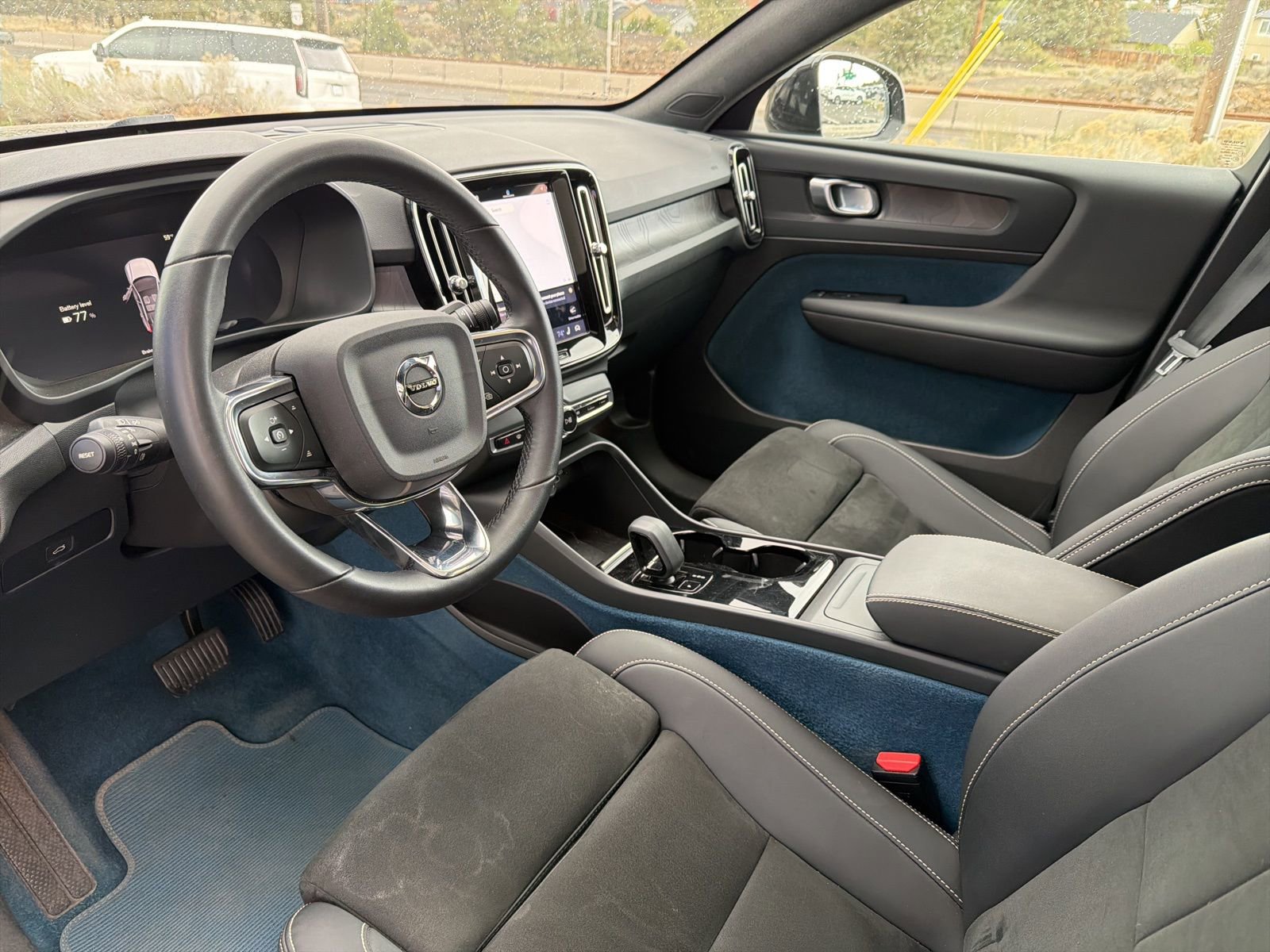 Used 2023 Volvo C40 P8 Recharge Plus image 20