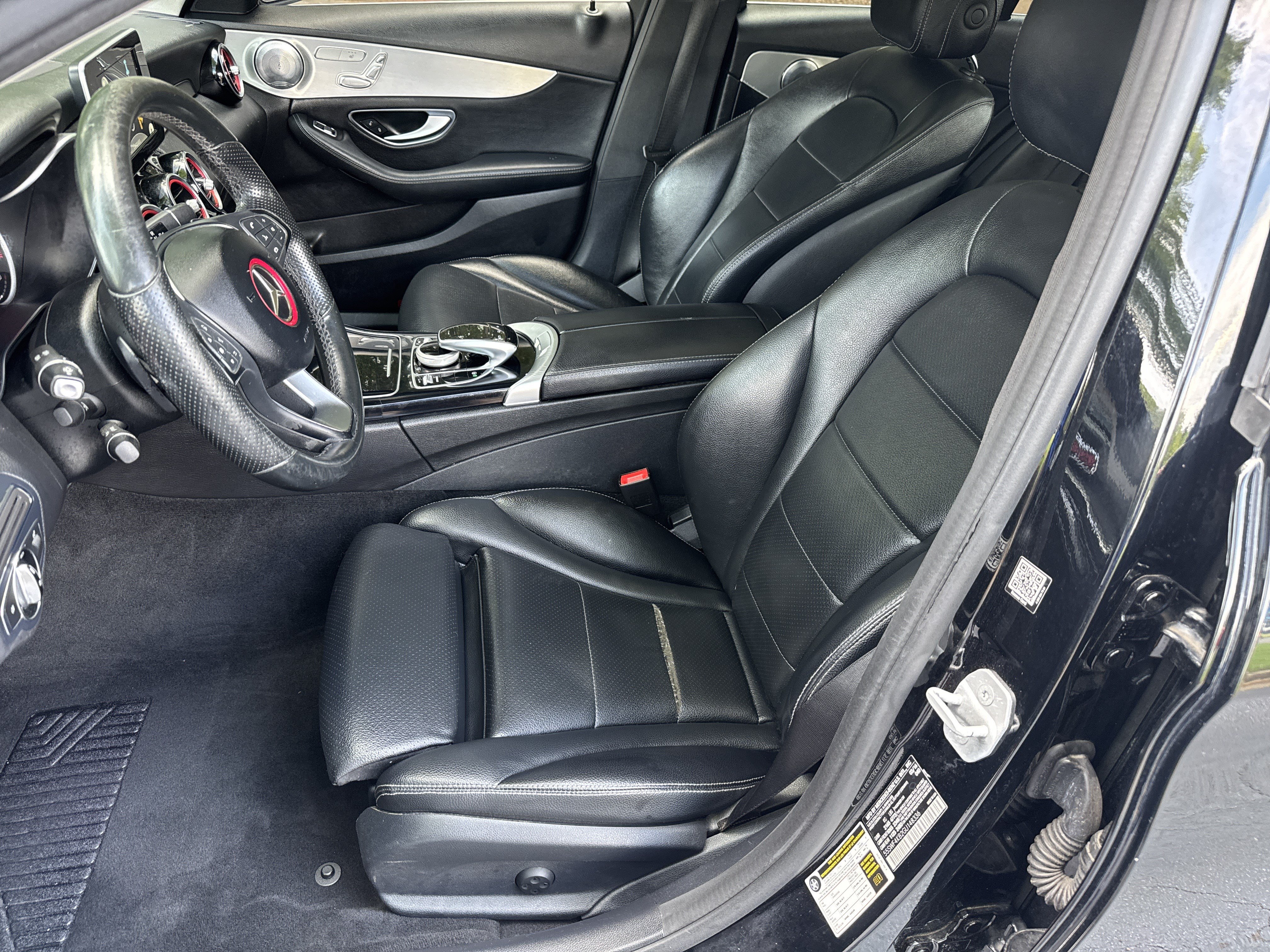 Used 2016 Mercedes-Benz C 300 4MATIC Sedan image 9
