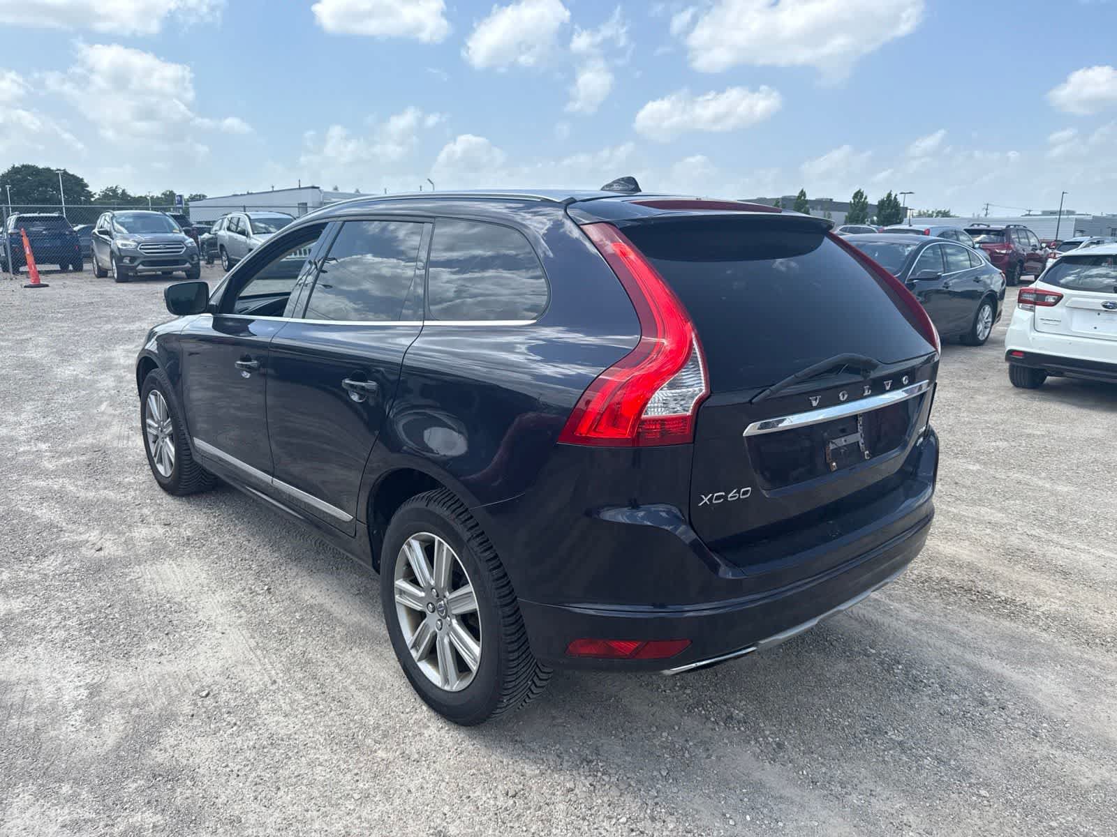 Used 2016 Volvo XC60 T6 AWD/4WD video 2