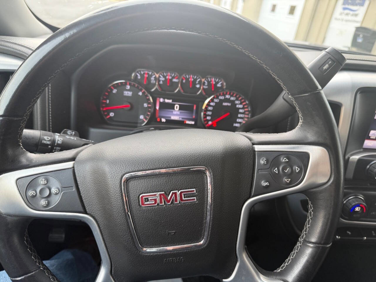 Used 2014 GMC Sierra 1500 SLT w/ Suspension Package, Off-Road image 17