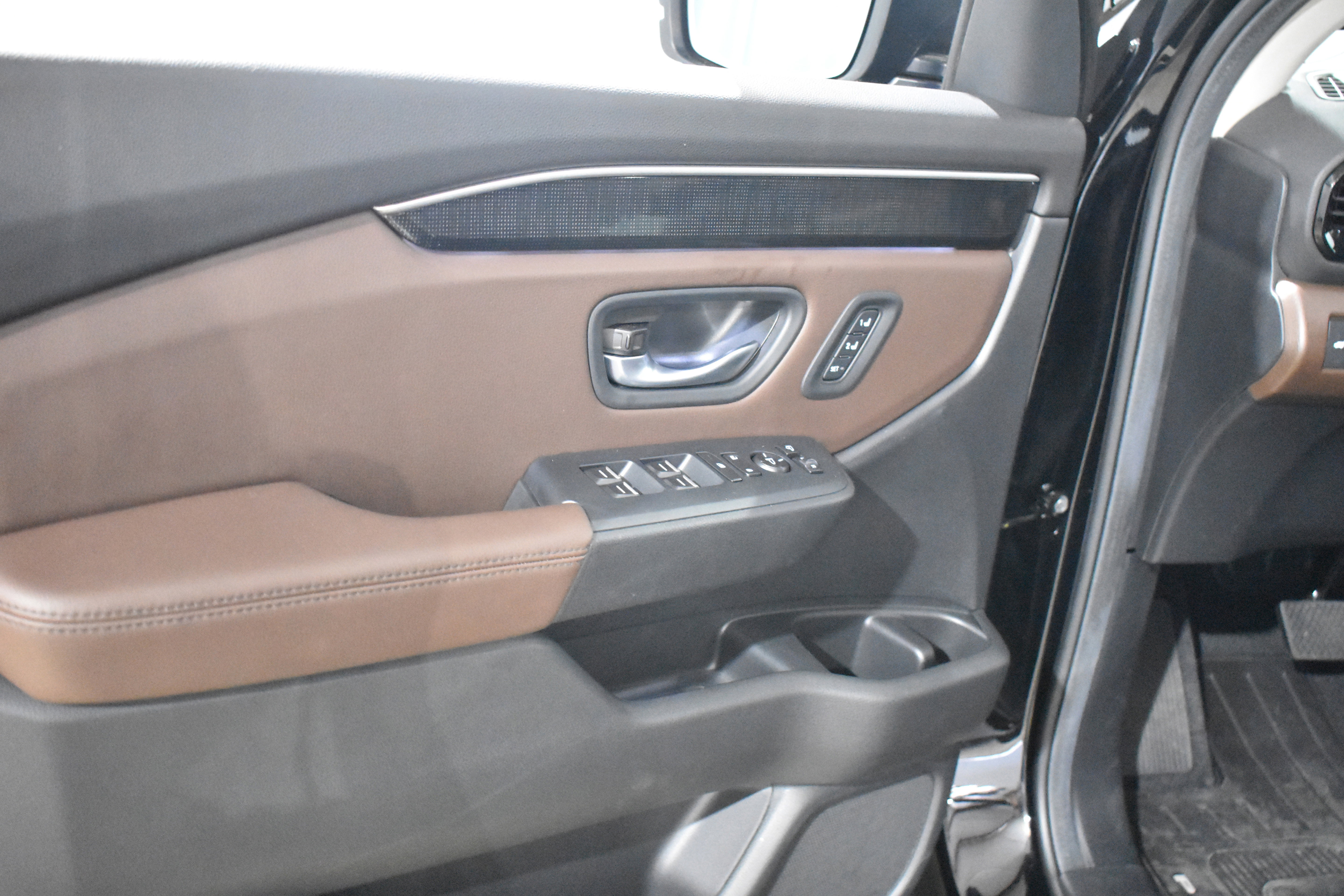 Certified 2025 Honda Pilot Elite image 25