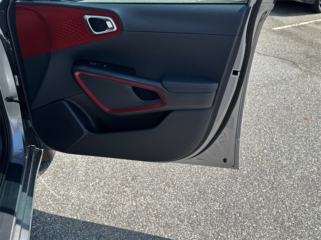 New 2025 Kia Soul GT-Line image 14