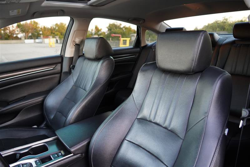 Used 2019 Honda Accord Touring image 45