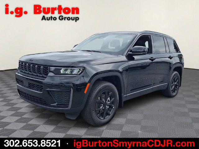 New 2026 Jeep Grand Cherokee Altitude AWD/4WD image 2