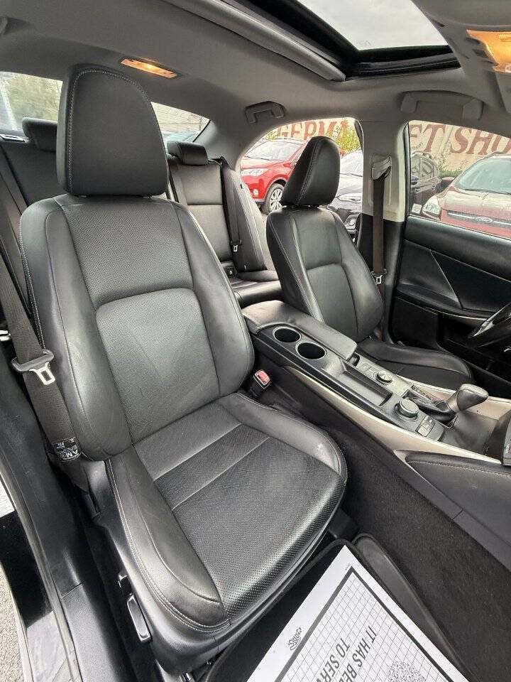Used 2016 Lexus IS 200t RWD image 24
