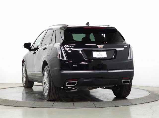 New 2026 Cadillac XT5 Sportv w/ LPO, Floor Liner Package AWD/4WD image 3