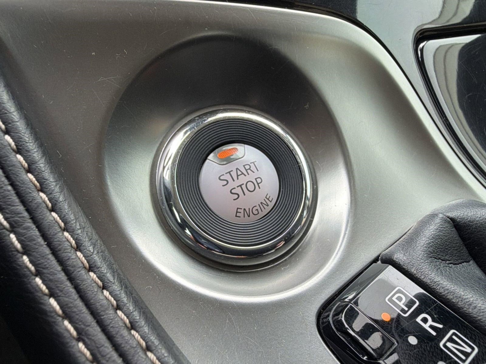 Used 2022 Nissan Maxima Platinum w/ Sport Mat Group FWD image 24