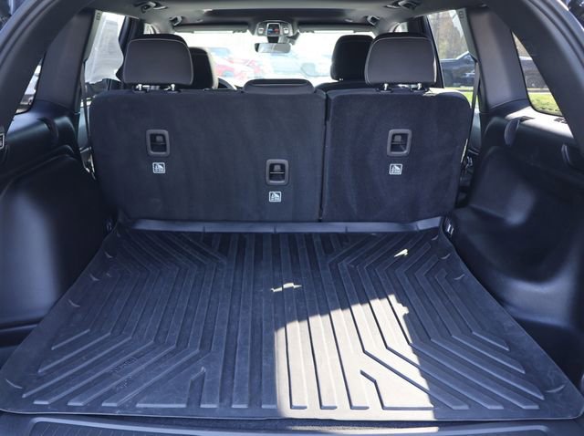 Used 2025 Jeep Grand Cherokee Laredo w/ Luxury Tech Group I AWD/4WD image 16