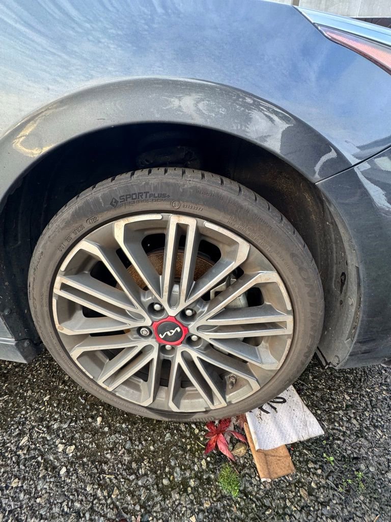 Used 2022 Kia Forte GT w/ GT Technology Package image 2