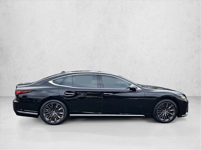 Used 2023 Lexus LS 500 w/ Interior Upgrade Package RWD image 4