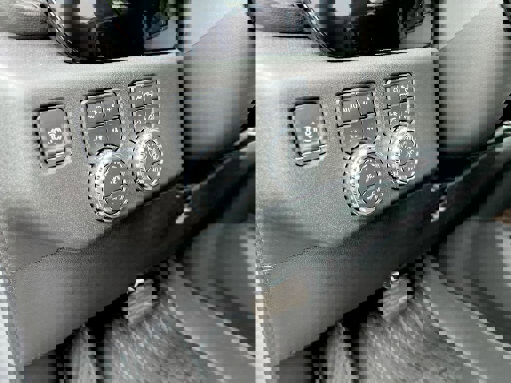 New 2026 GMC Sierra 1500 Elevation w/ Elevation Premium Package image 31