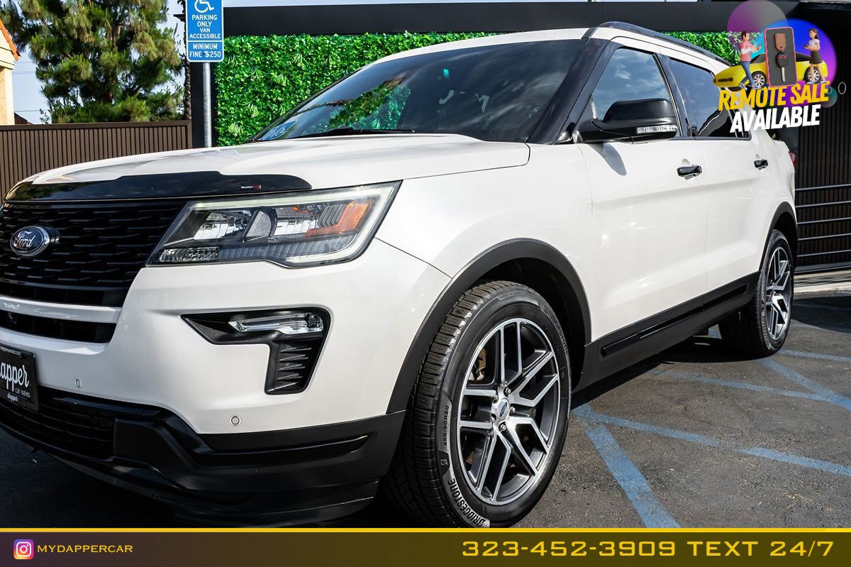 Used 2018 Ford Explorer Sport w/ Equipment Group 401A AWD/4WD image 2