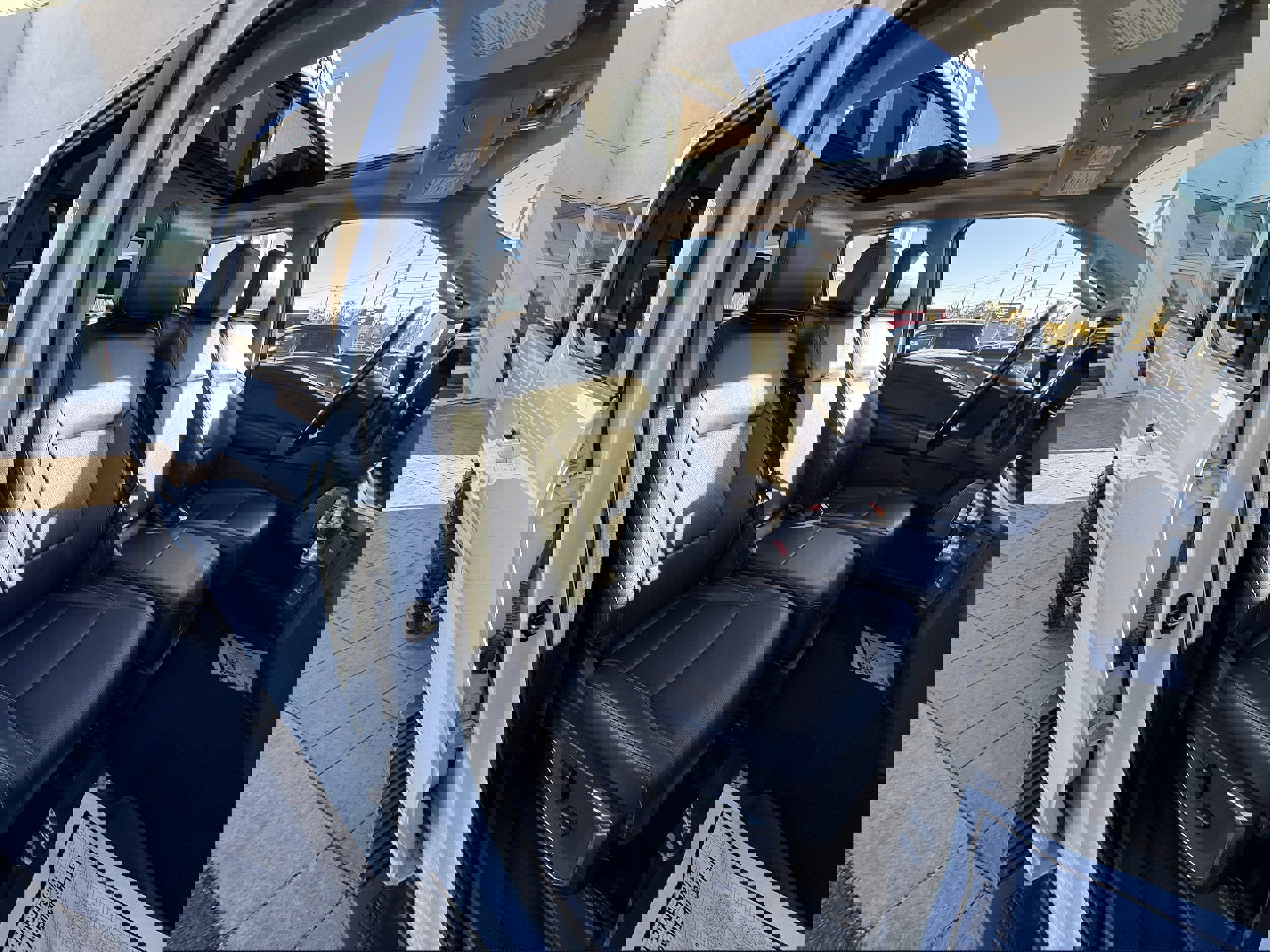 Used 2023 Ford F250 Lariat w/ Lariat Ultimate Package image 29