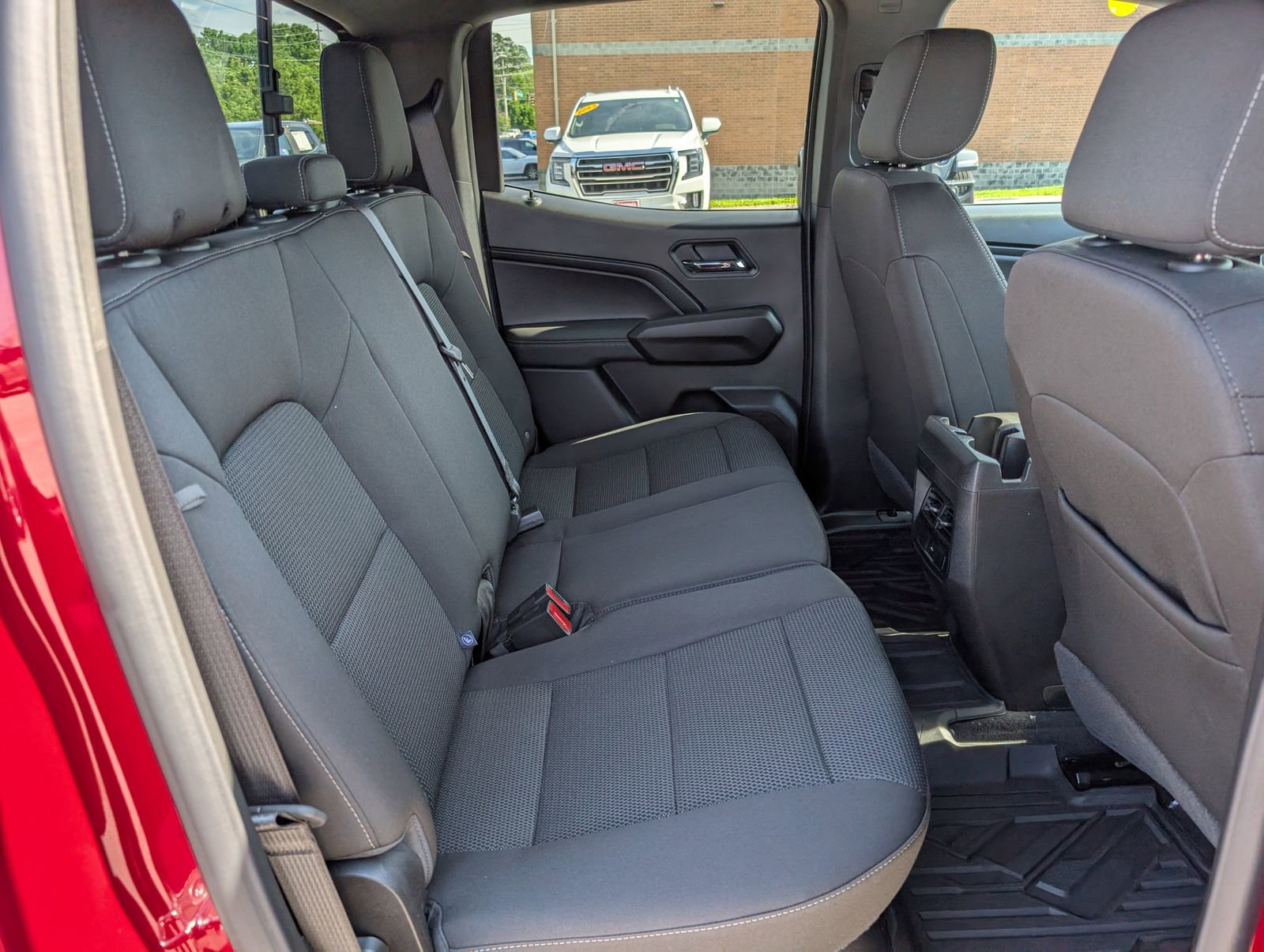 New 2025 Chevrolet Colorado LT w/ Advanced Trailering Package image 10
