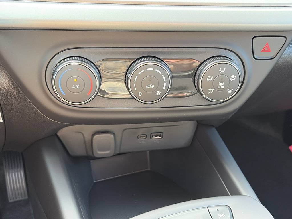New 2026 Chevrolet Trax LS FWD image 19