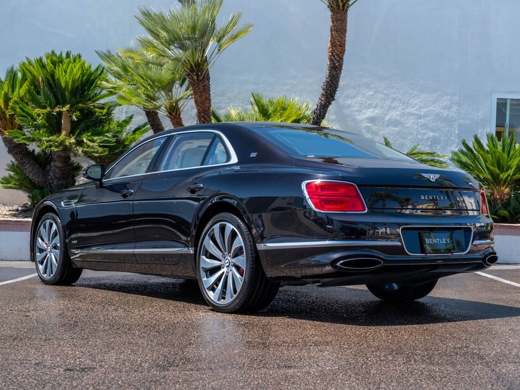 Used 2020 Bentley Flying Spur W12 w/ First Edition Specification AWD/4WD image 3