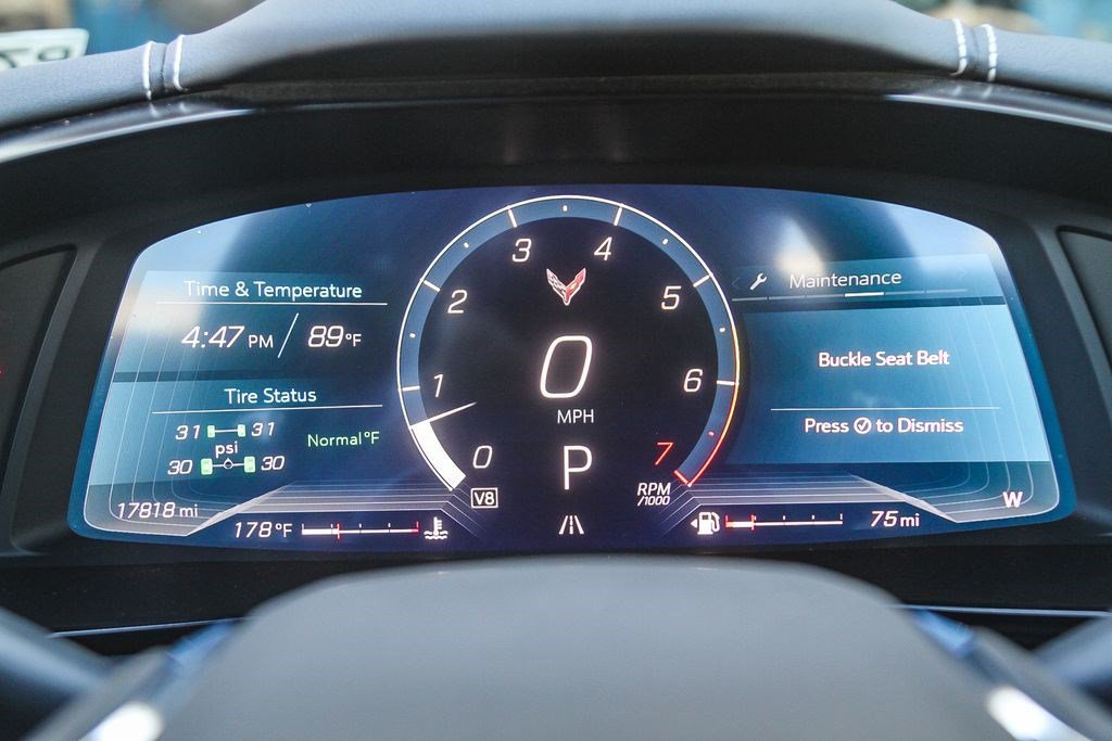 Used 2024 Chevrolet Corvette Stingray Preferred Conv w/ 2LT RWD image 17