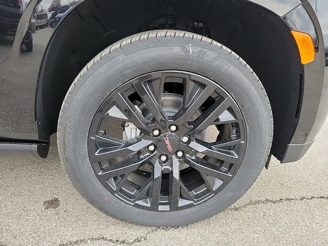 New 2024 GMC Yukon Denali w/ Advanced Technology Package image 6