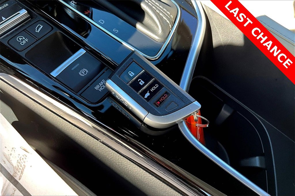 Certified 2025 Acura ADX A-Spec image 11