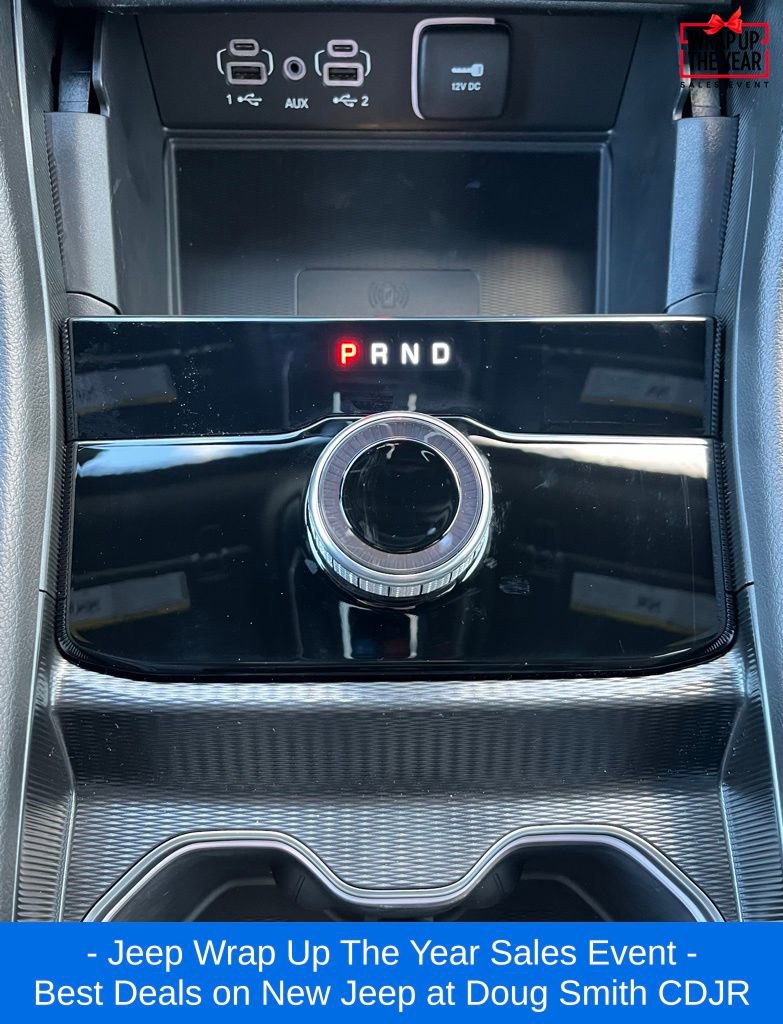 New 2025 Jeep Grand Cherokee L Laredo image 18