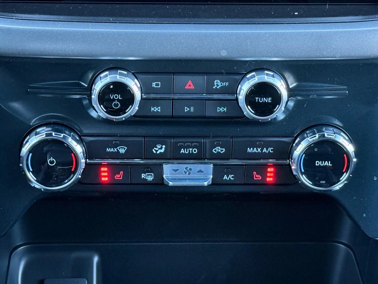 New 2026 Ford F150 XLT w/ Equipment Group 302A MID image 29