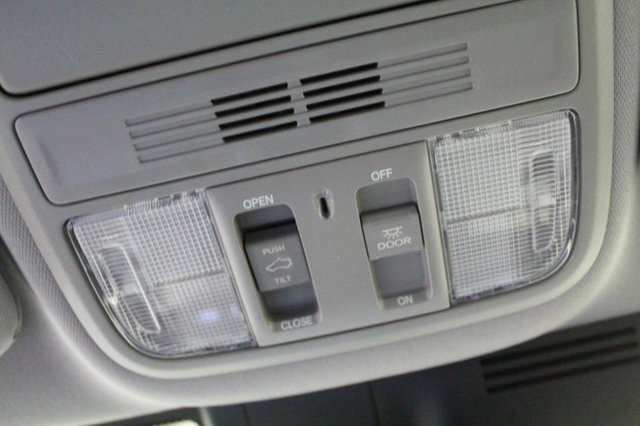 Used 2017 Honda CR-V EX image 13