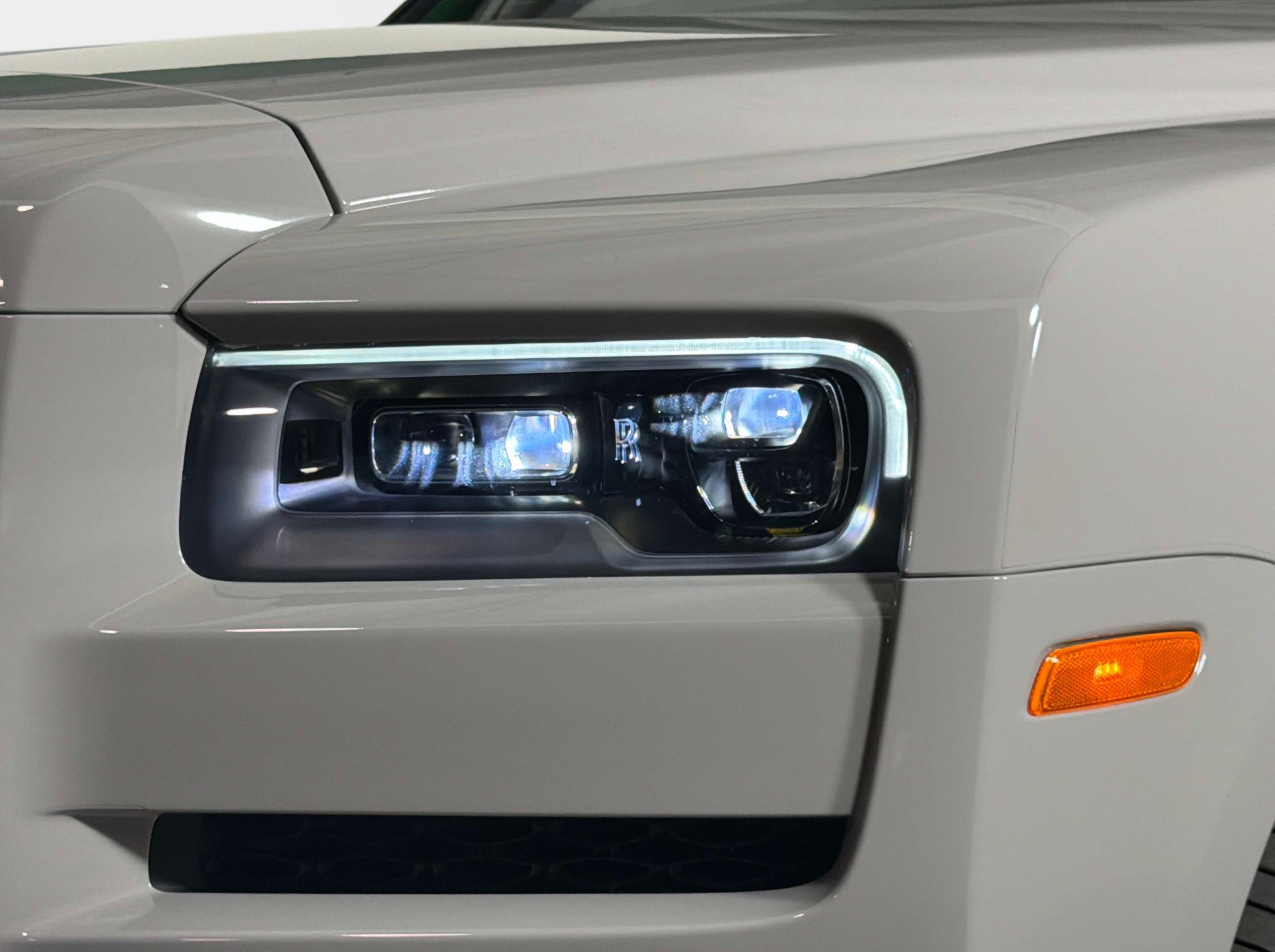 Used 2024 Rolls-Royce Cullinan Black Badge AWD/4WD image 13