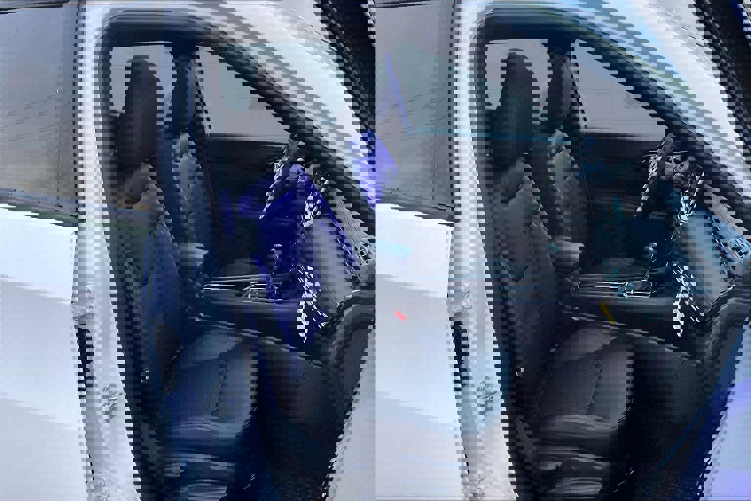 New 2026 Jeep Compass Latitude image 14