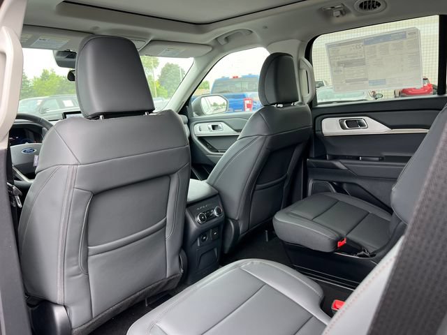 New 2026 Ford Explorer Active w/ Active Comfort Package AWD/4WD image 40