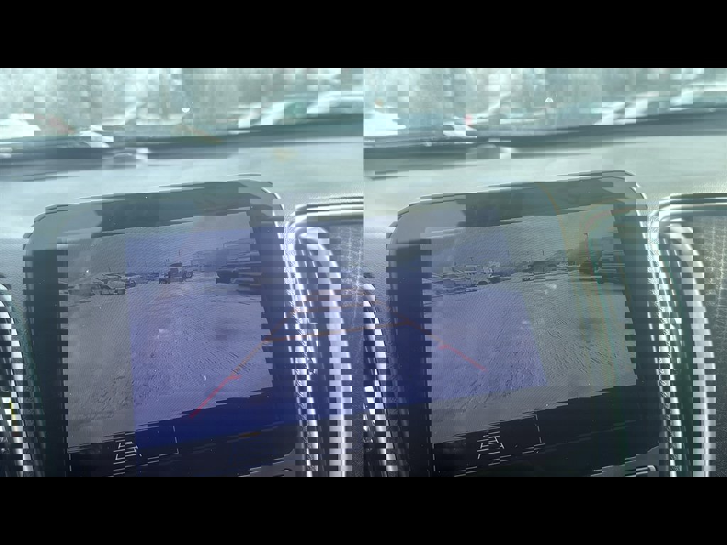 Used 2024 Chevrolet Malibu LT w/ Sport Edition image 20