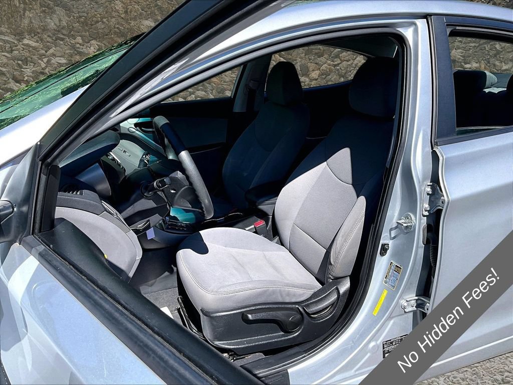 Used 2013 Hyundai Elantra GLS FWD image 21
