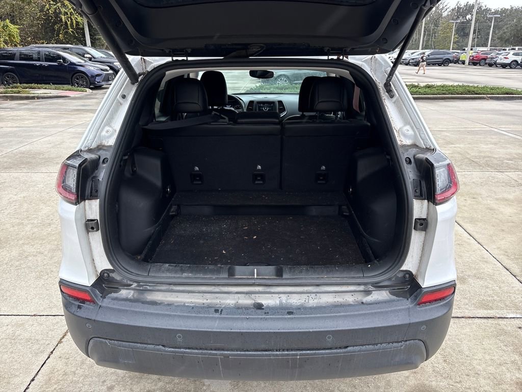 Used 2020 Jeep Cherokee Latitude Plus image 30