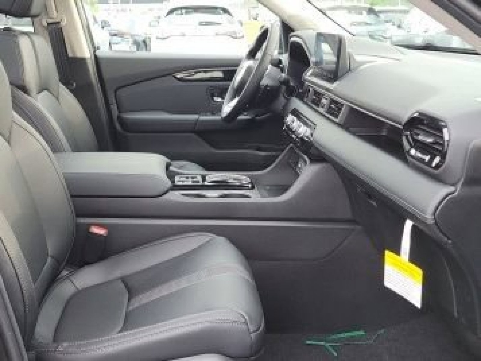 New 2025 Honda Pilot Touring image 15