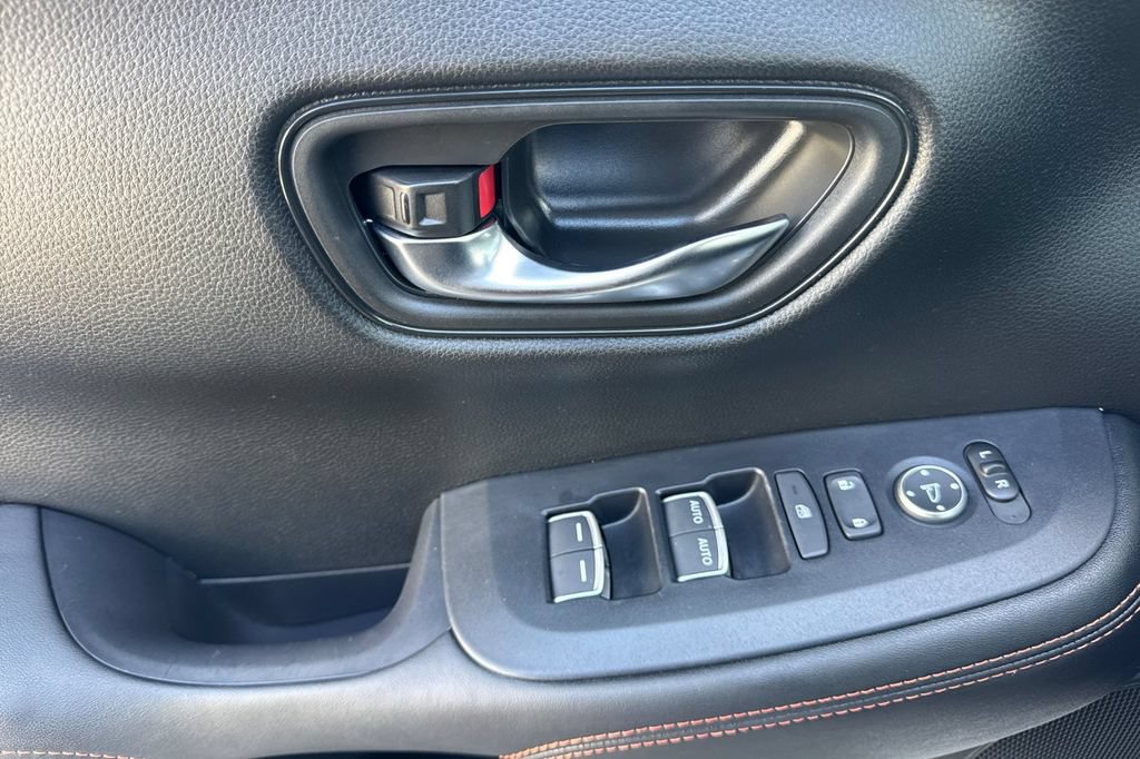 Certified 2025 Honda HR-V Sport image 13