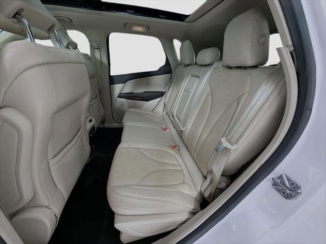 Used 2017 Lincoln MKC Reserve w/ Lincoln MKC Climate Package AWD/4WD image 25