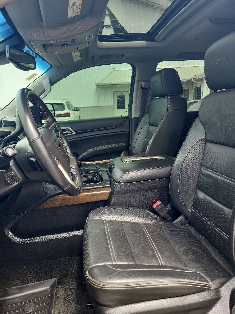 Used 2018 GMC Yukon Denali w/ Open Road Package AWD/4WD image 14