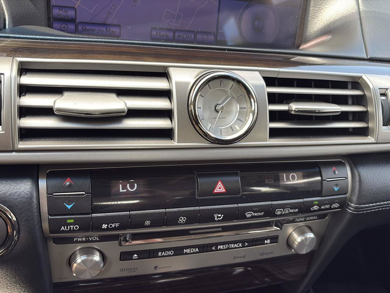 Used 2013 Lexus LS 460 w/ Comfort Pkg RWD image 40
