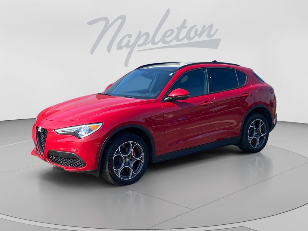 Used 2023 Alfa Romeo Stelvio Sprint RWD image 1