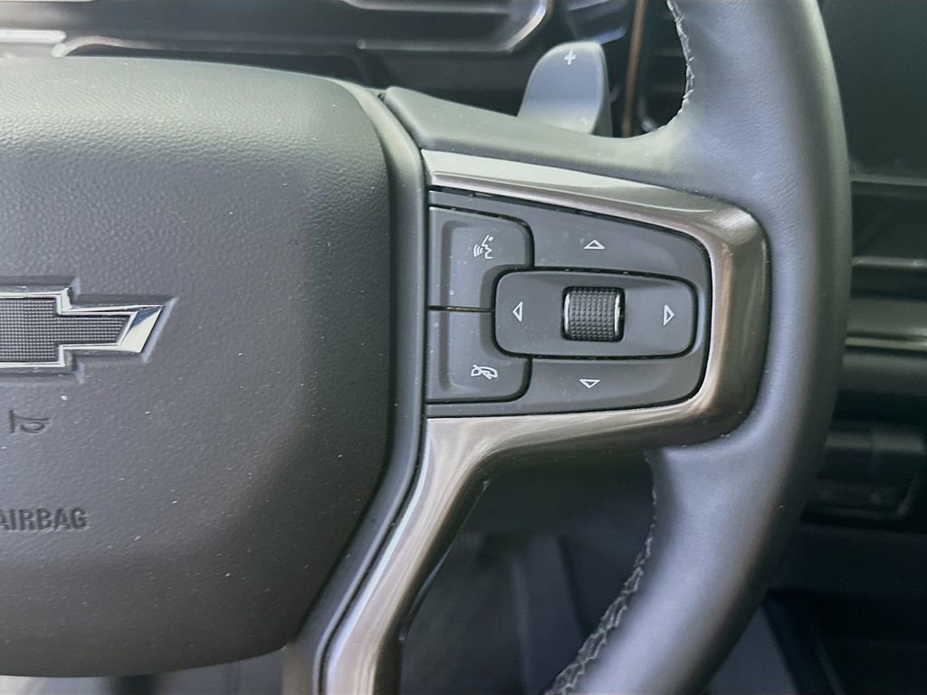 Used 2025 Chevrolet Silverado 1500 ZR2 w/ Technology Package image 27