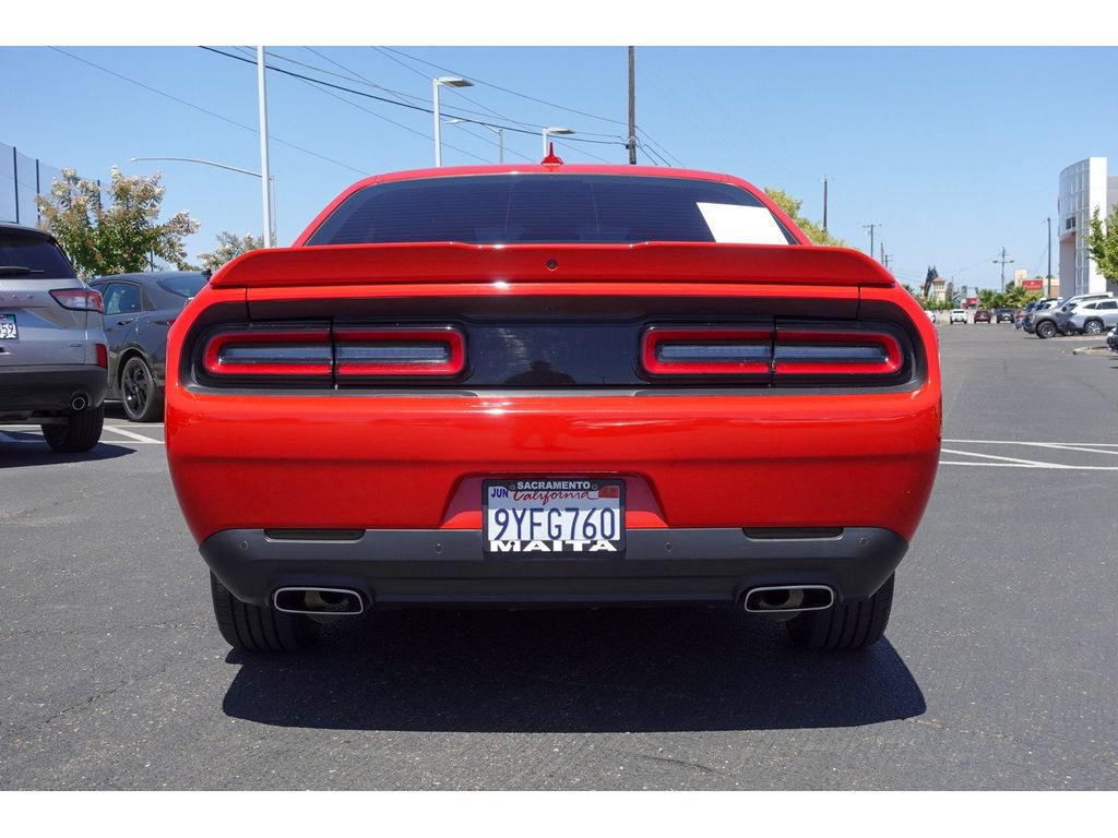 Used 2017 Dodge Challenger SXT Plus RWD image 7
