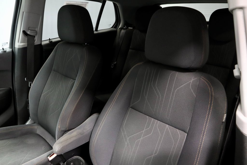 Used 2018 Chevrolet Trax LT w/ LPO, Protection Package image 25