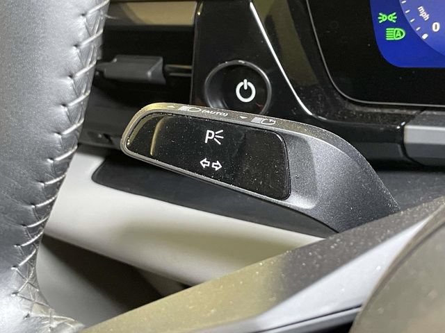 Certified 2026 Porsche Macan 4 Electric AWD/4WD image 40
