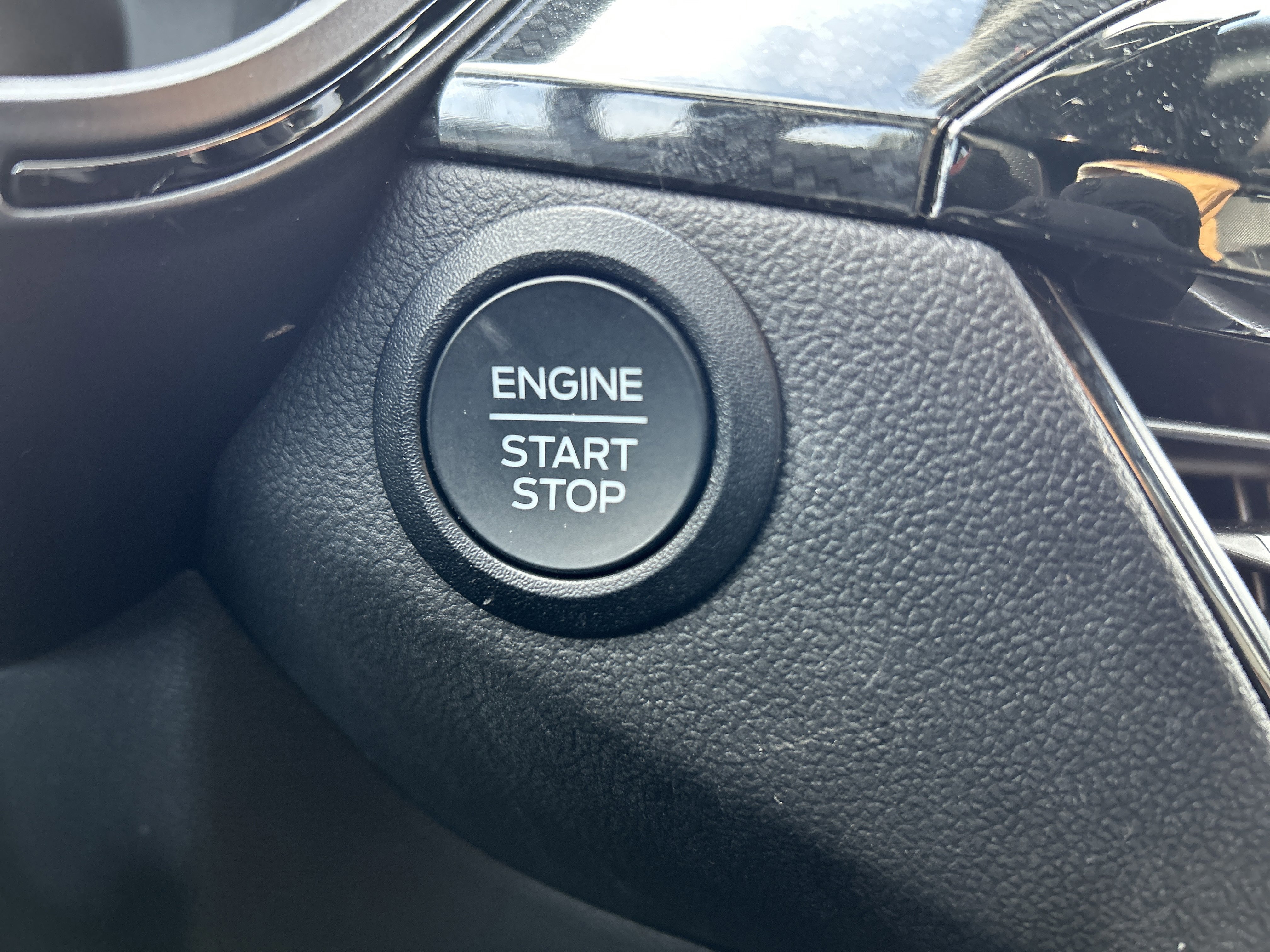 Used 2024 Ford Escape ST-Line image 45