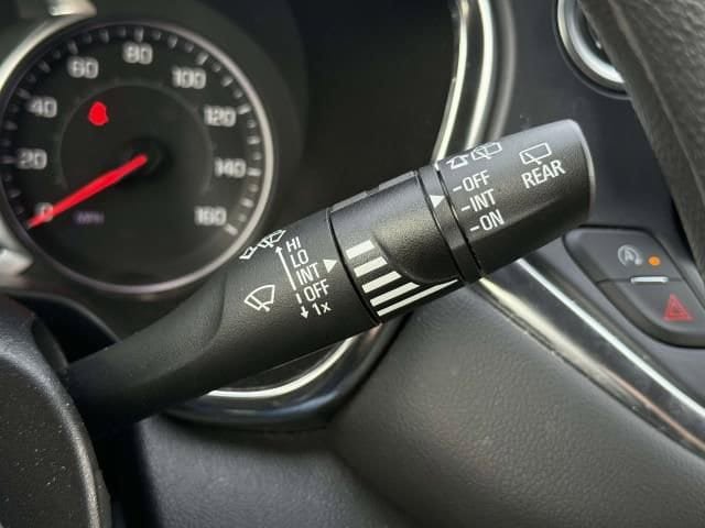 Used 2025 Chevrolet Blazer LT AWD/4WD image 21