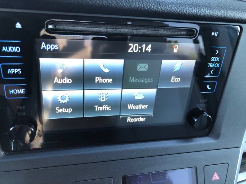 Used 2015 Toyota Sienna XLE FWD image 22
