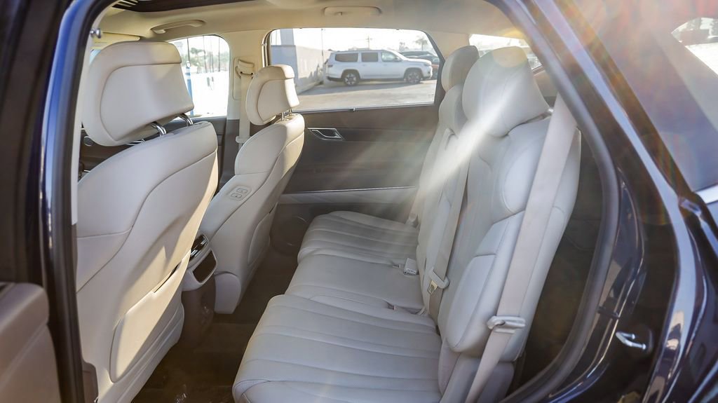 Used 2023 Genesis GV80 3.5T image 20